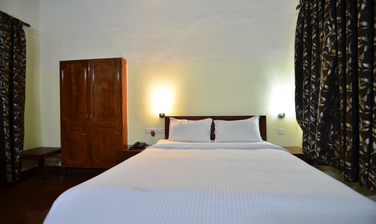 The Royal Heritage Hotel And Ayurvedic Center Thiruvananthapuram Kültér fotó